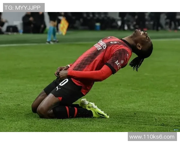 左撇子足球巨星：盘点足坛那些独具天赋的左脚球员与他们的传奇时刻